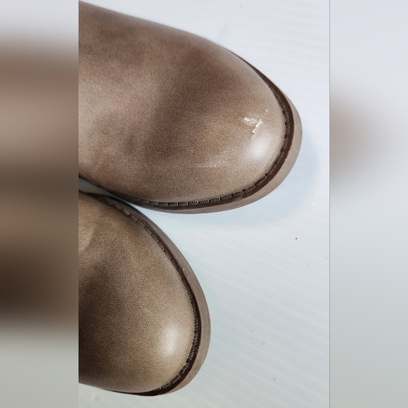 Arizona Jean Company Brown Ankle Booties with Side Zipper - Picture 3 of 8